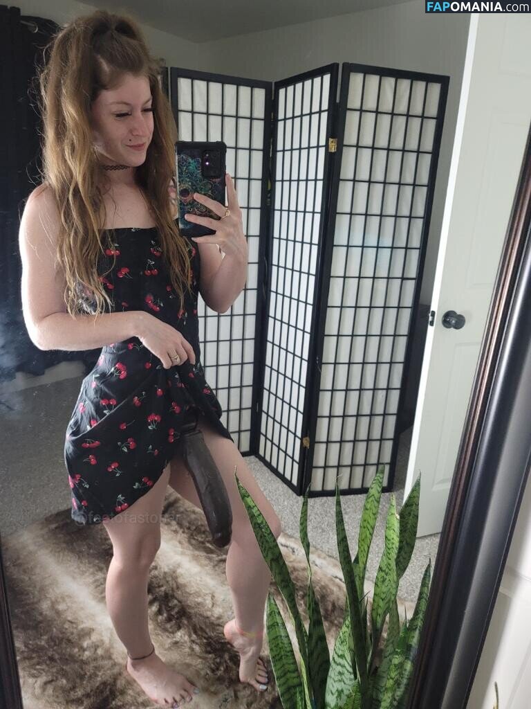 feetofastoner / feetofastonerr Nudo OnlyFans  Foto trapelata #11