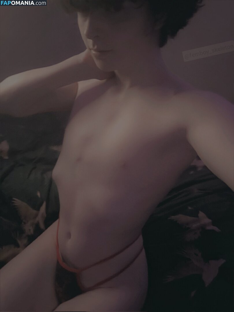 femboy_skeleton / https: / nyxpup Nudo OnlyFans  Foto trapelata #14