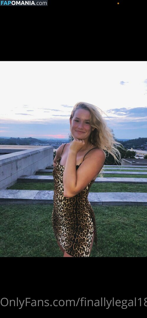 finallylegal18 / hazel_beauti Nudo OnlyFans  Foto trapelata #441