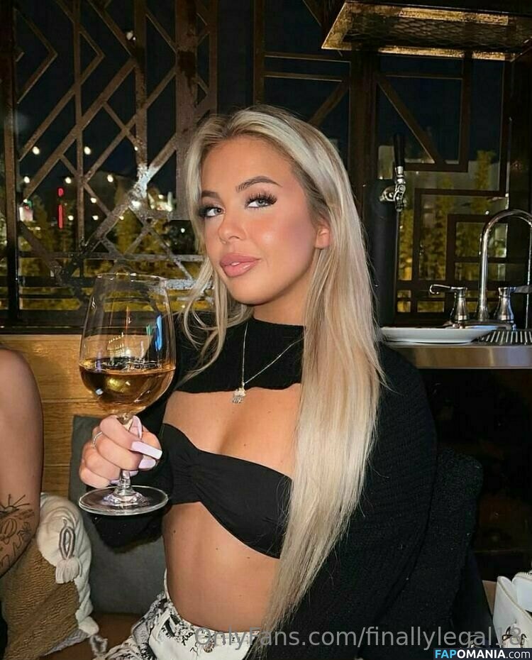 finallylegal18 / hazel_beauti Nudo OnlyFans  Foto trapelata #472