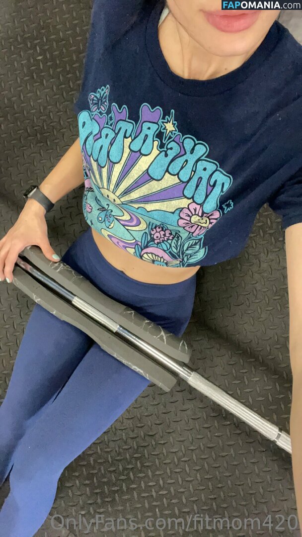 Elizabeth / fitmom420 / fitmomology42 Nudo OnlyFans  Foto trapelata #21