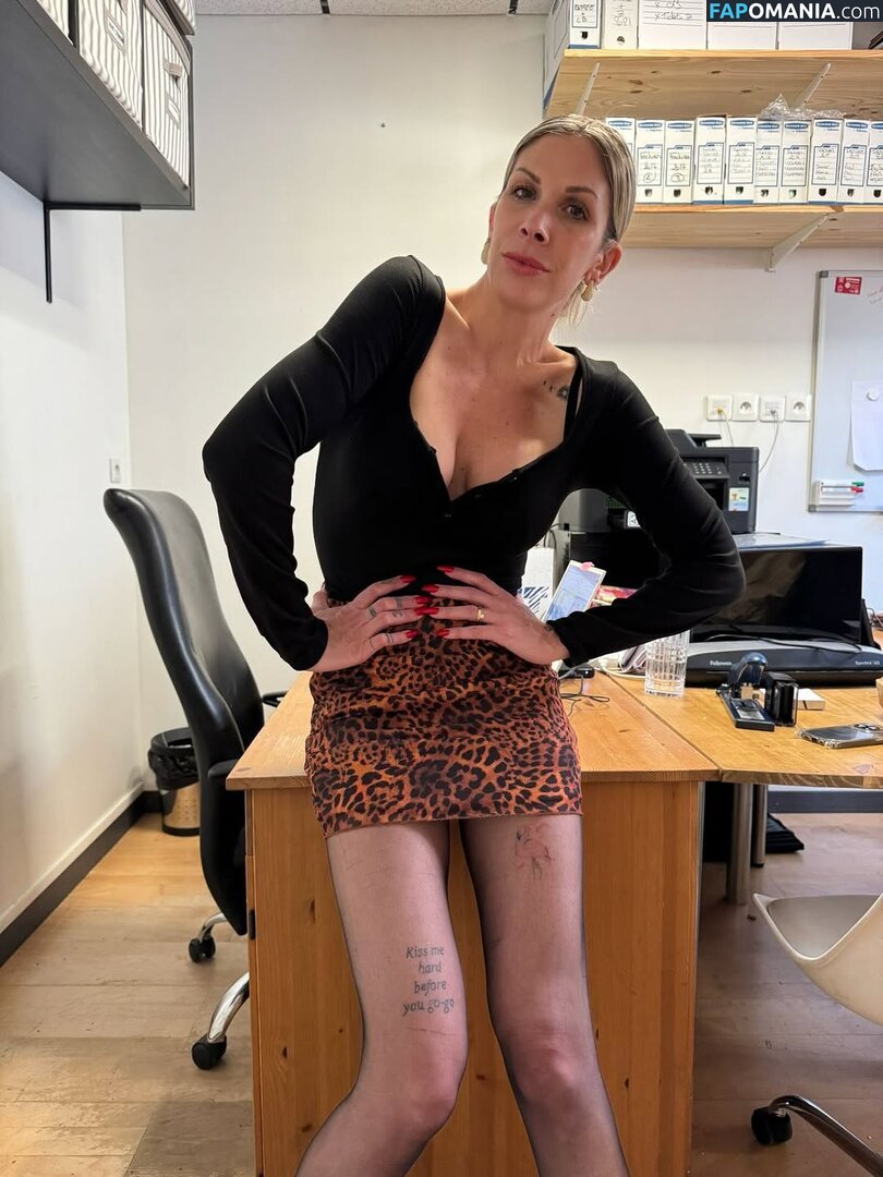 FK2_hard / bureaudefanny / fk2hard / https: Nudo OnlyFans  Foto trapelata #8