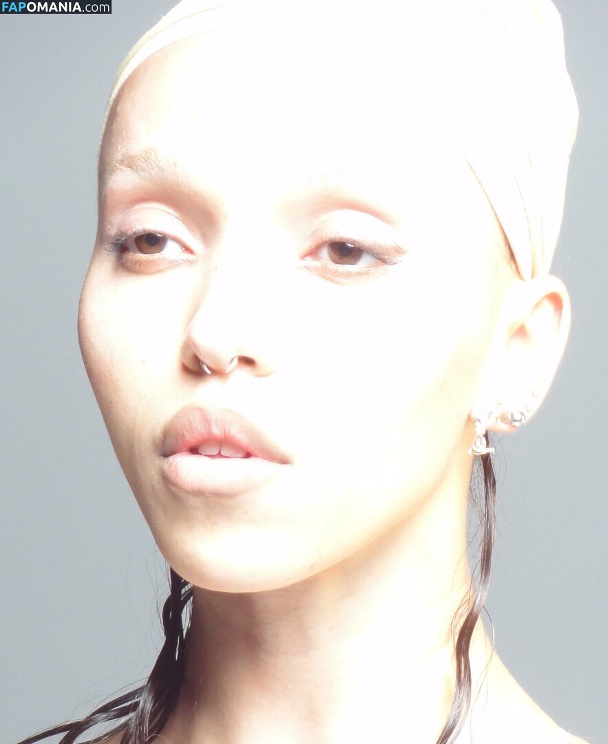 FKA Twigs / FKAtwigs Nudo OnlyFans  Foto trapelata #4