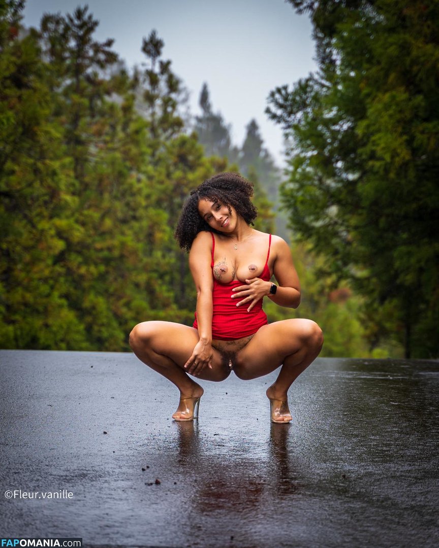 Fleur Vanille / fleur.vanille / fleurvanille Nudo OnlyFans  Foto trapelata #2