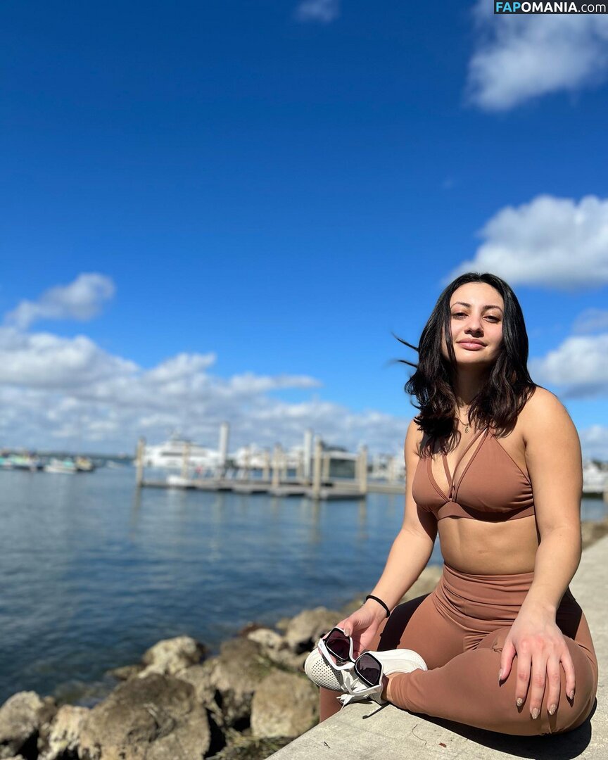 Francia Raisa / franciaraisa / raisastanciu Nudo OnlyFans  Foto trapelata #199