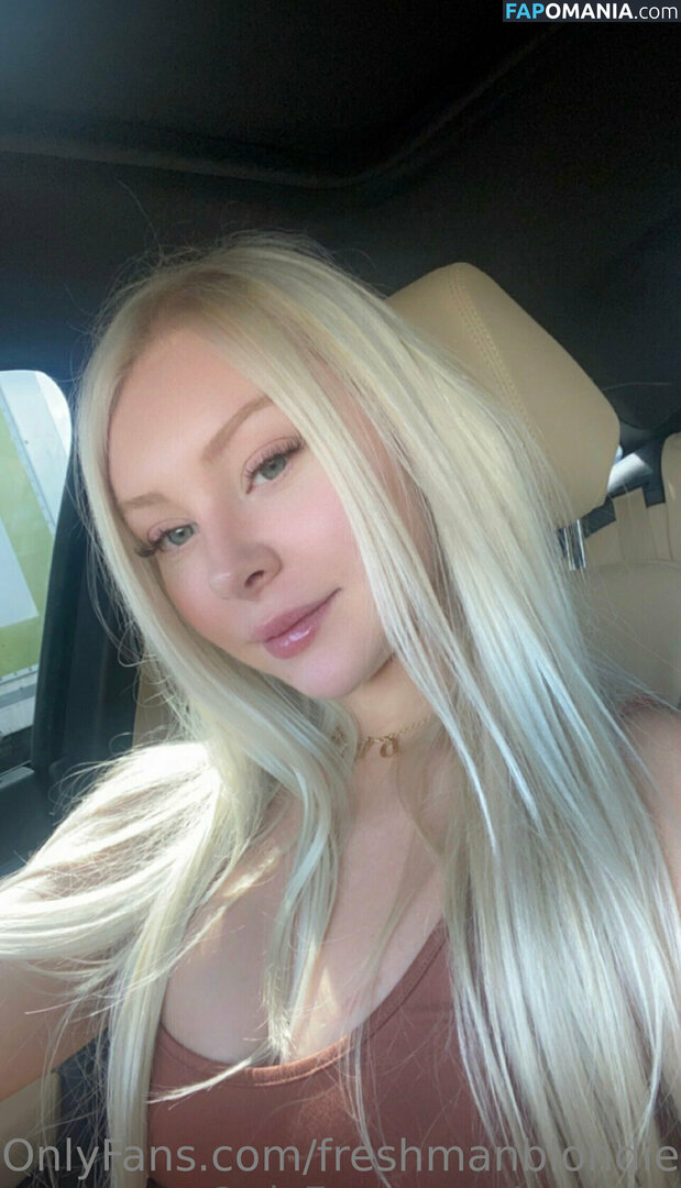freshmanblondie18 / sheblondie_ Nudo OnlyFans  Foto trapelata #25
