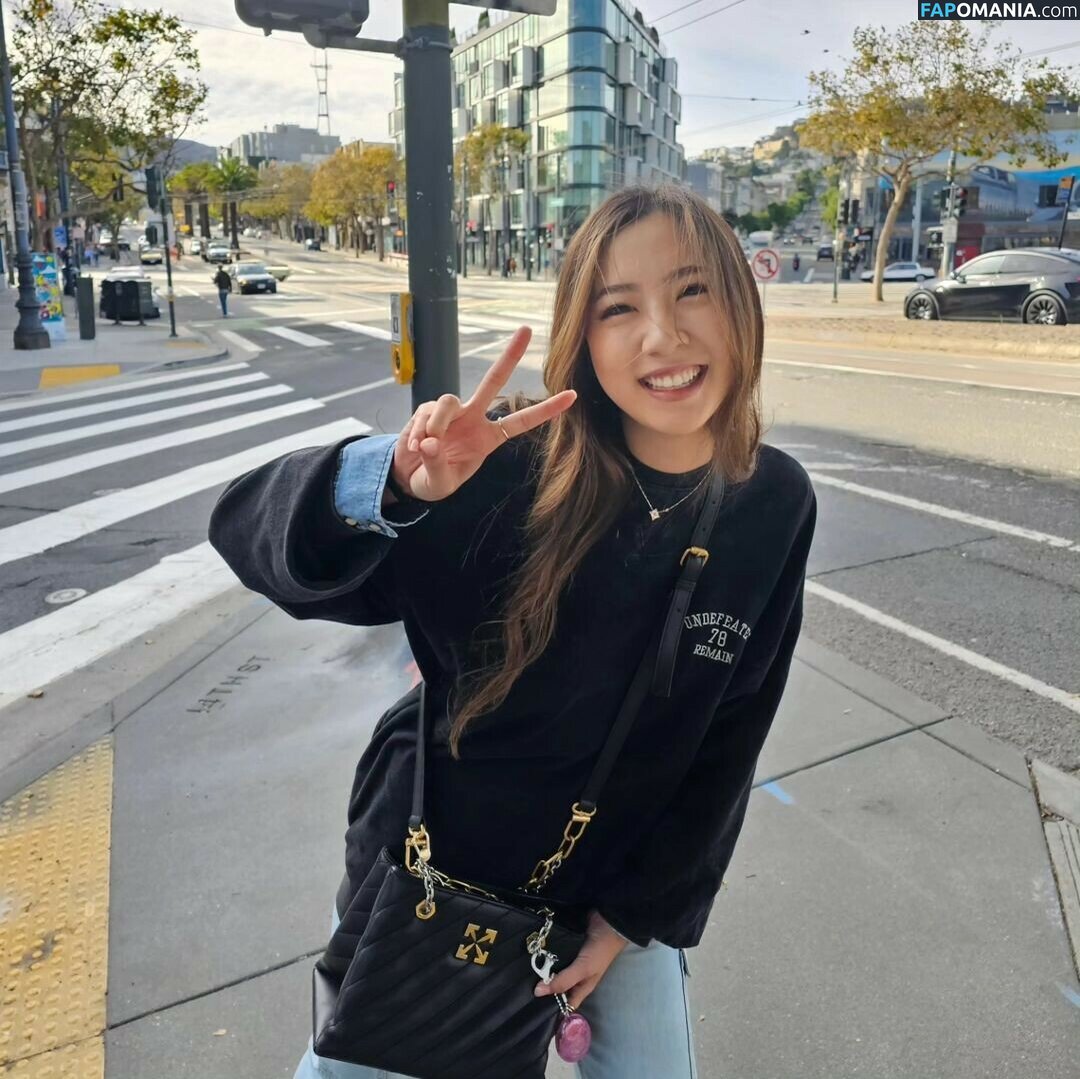 Fuslie / Leslie Nudo OnlyFans  Foto trapelata #396