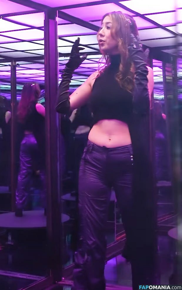 Fuslie / Leslie Nudo OnlyFans  Foto trapelata #503