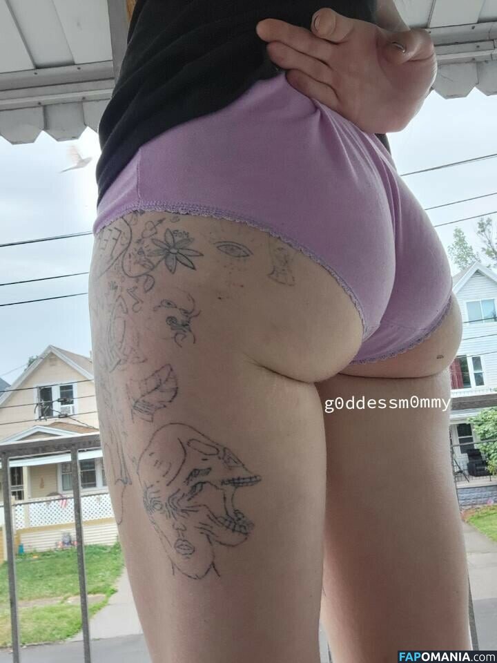 g0ddessm0mmy / imperfect_creativity_ / mommy__mandy Nudo OnlyFans  Foto trapelata #10
