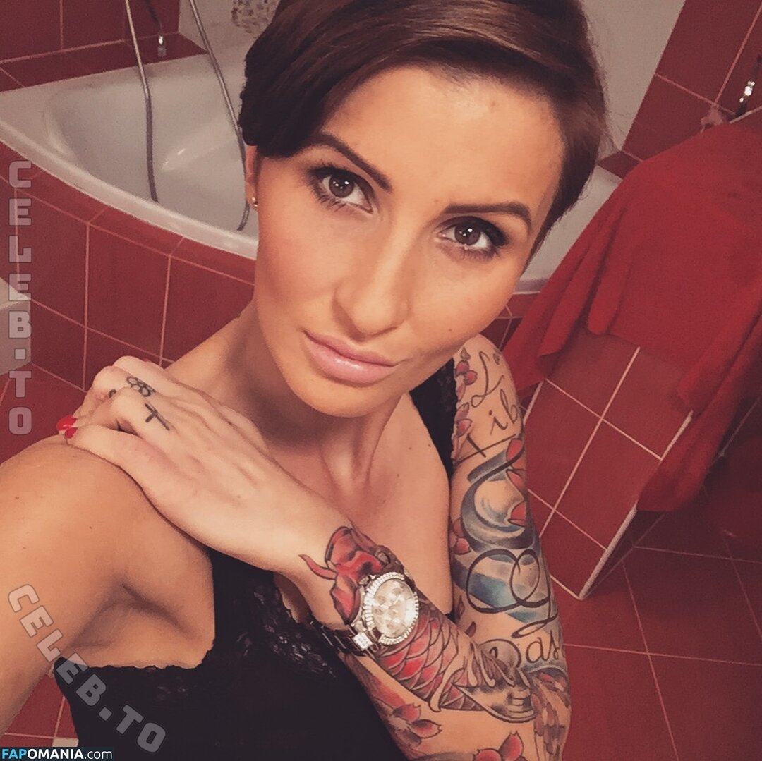 Gabrielle Gucci / gabrielle.gucci.58 / gabriellegucci / https: / mdragounova Nudo OnlyFans  Foto trapelata #9
