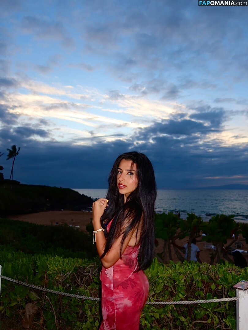 Gal Akbari / gal.qal / officialonlygal Nudo OnlyFans  Foto trapelata #3