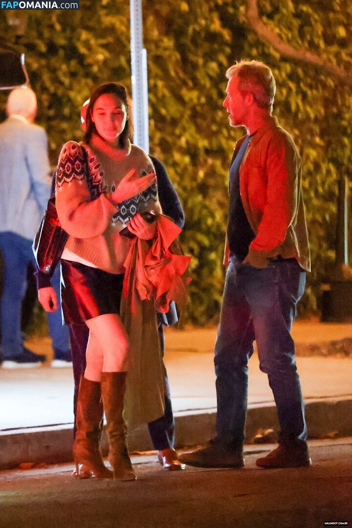 Gal Gadot / gal_gadot / https: / inked_hriss Nudo OnlyFans  Foto trapelata #742