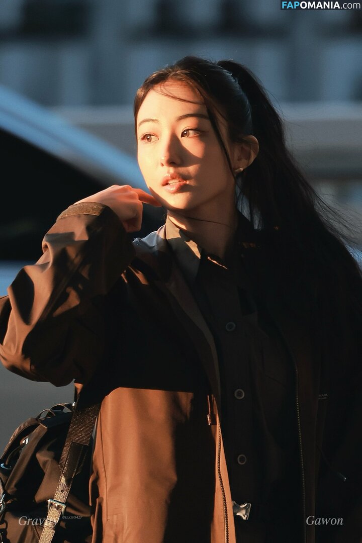 Gawon / Lee Ga-won / MEOVV_GAWON / gawon_moevv / https: / 이가원 MEOVV Nudo OnlyFans  Foto trapelata #5