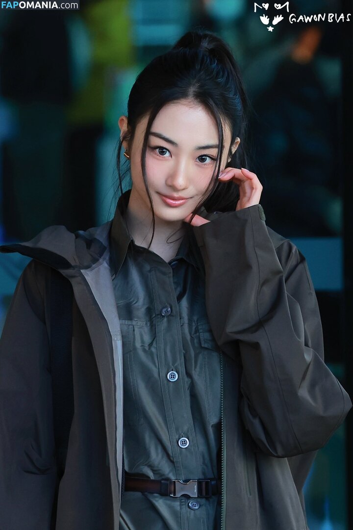 Gawon / Lee Ga-won / MEOVV_GAWON / gawon_moevv / https: / 이가원 MEOVV Nudo OnlyFans  Foto trapelata #15