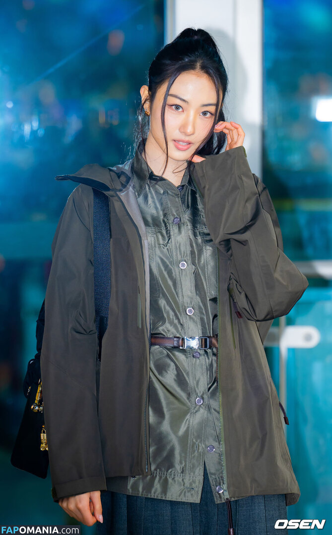 Gawon / Lee Ga-won / MEOVV_GAWON / gawon_moevv / https: / 이가원 MEOVV Nudo OnlyFans  Foto trapelata #17