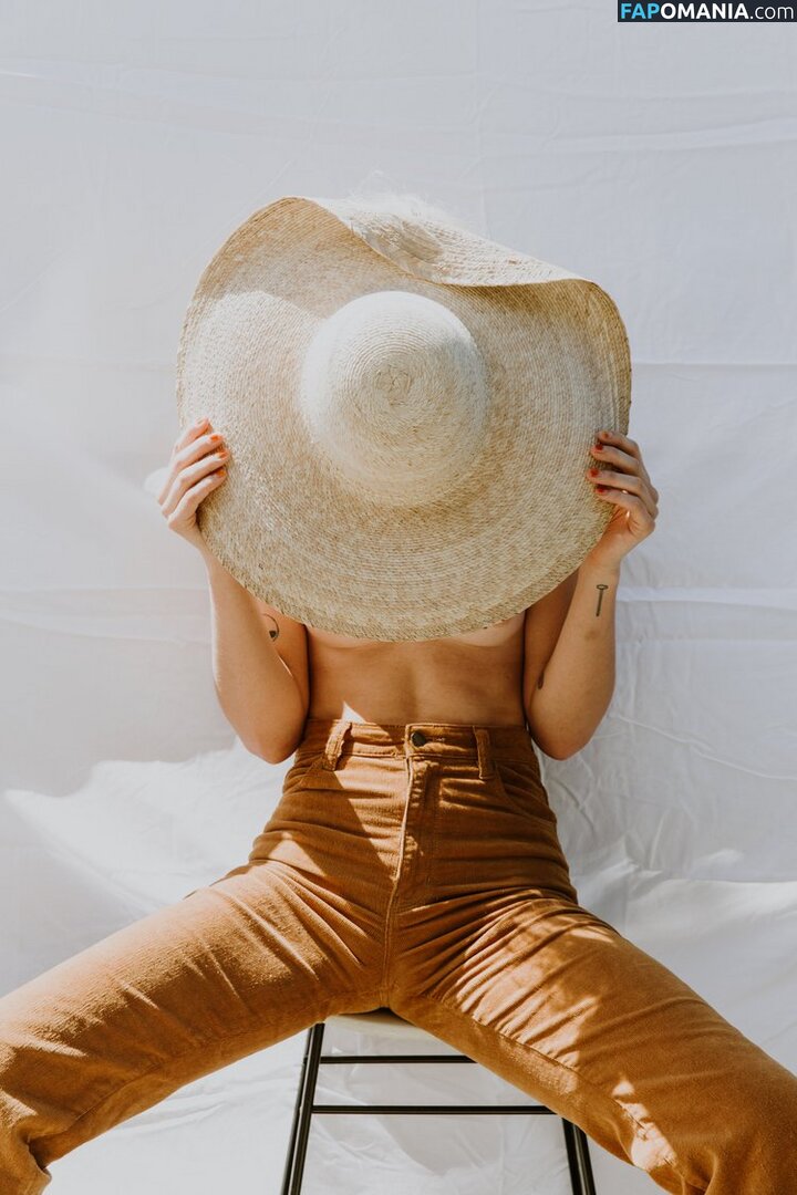 Broods singer / Georgia Nott / NottGeorgia / broodsmusic Nudo OnlyFans  Foto trapelata #3