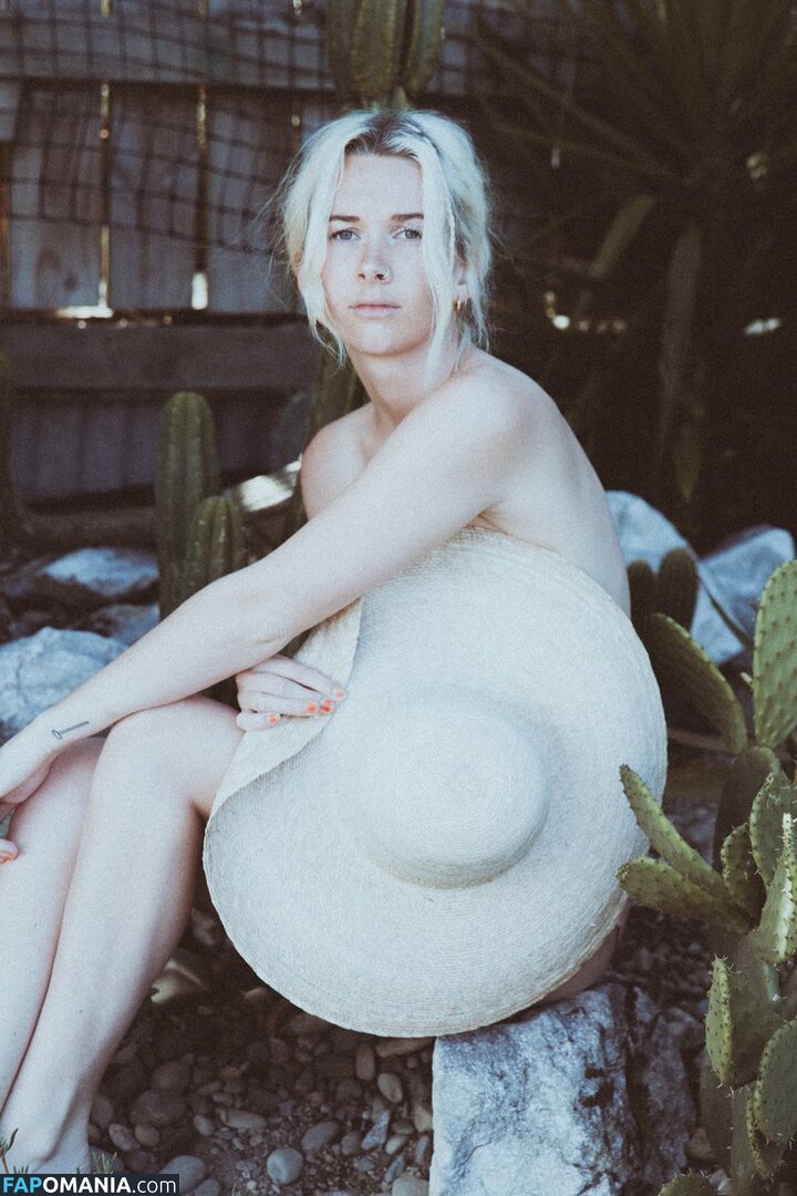 Broods singer / Georgia Nott / NottGeorgia / broodsmusic Nudo OnlyFans  Foto trapelata #4
