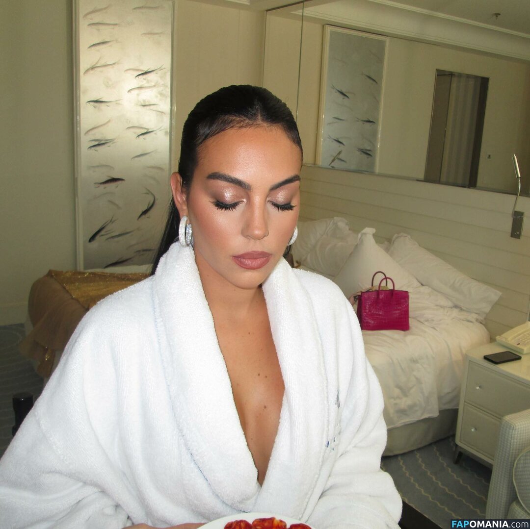 Georgina Rodriguez / georginagio Nudo OnlyFans  Foto trapelata #18