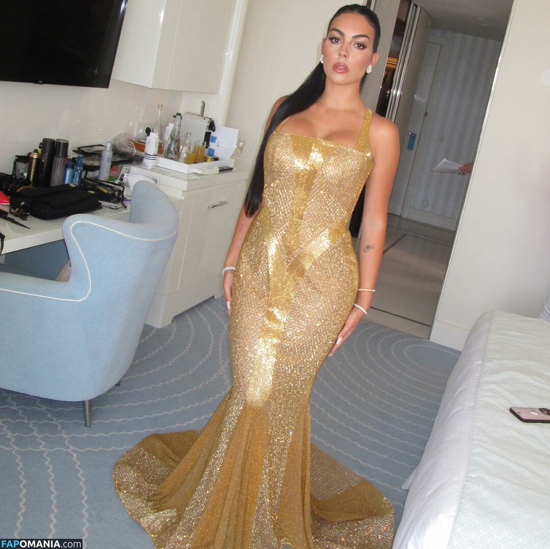 Georgina Rodriguez / georginagio Nudo OnlyFans  Foto trapelata #20