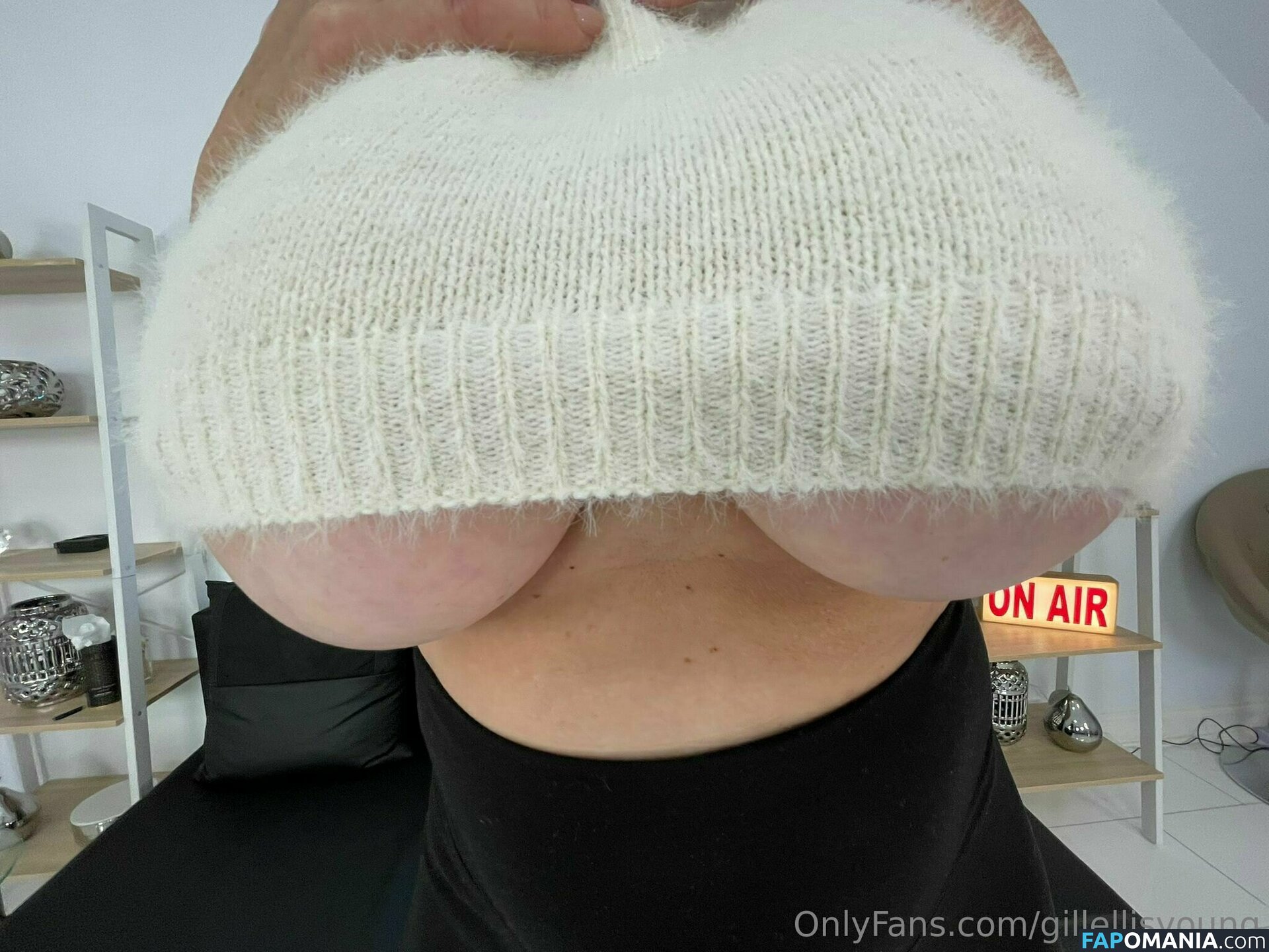 Gill Ellis-Young / Lady Sonia / gillellisyoung Nudo OnlyFans  Foto trapelata #196