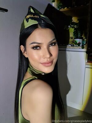 ginasexyladyboy