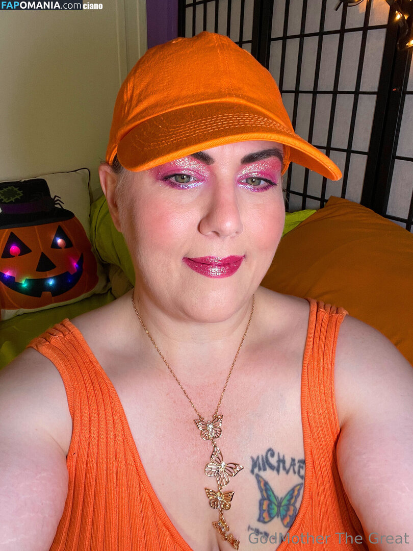 forever_90s_fan / godmotherthegreatfree Nudo OnlyFans  Foto trapelata #31