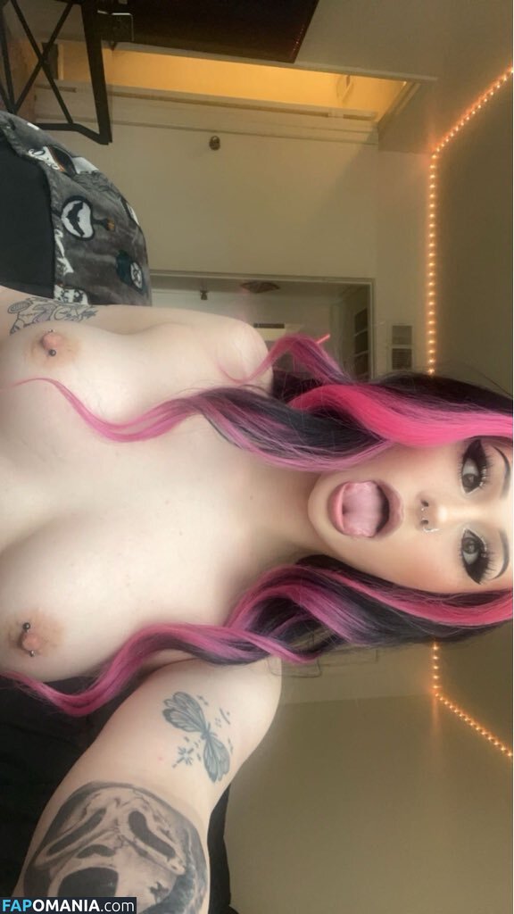 Gr4v3y4rdkandi3 / gr4v3y4rdkand13 / https: Nudo OnlyFans  Foto trapelata #2