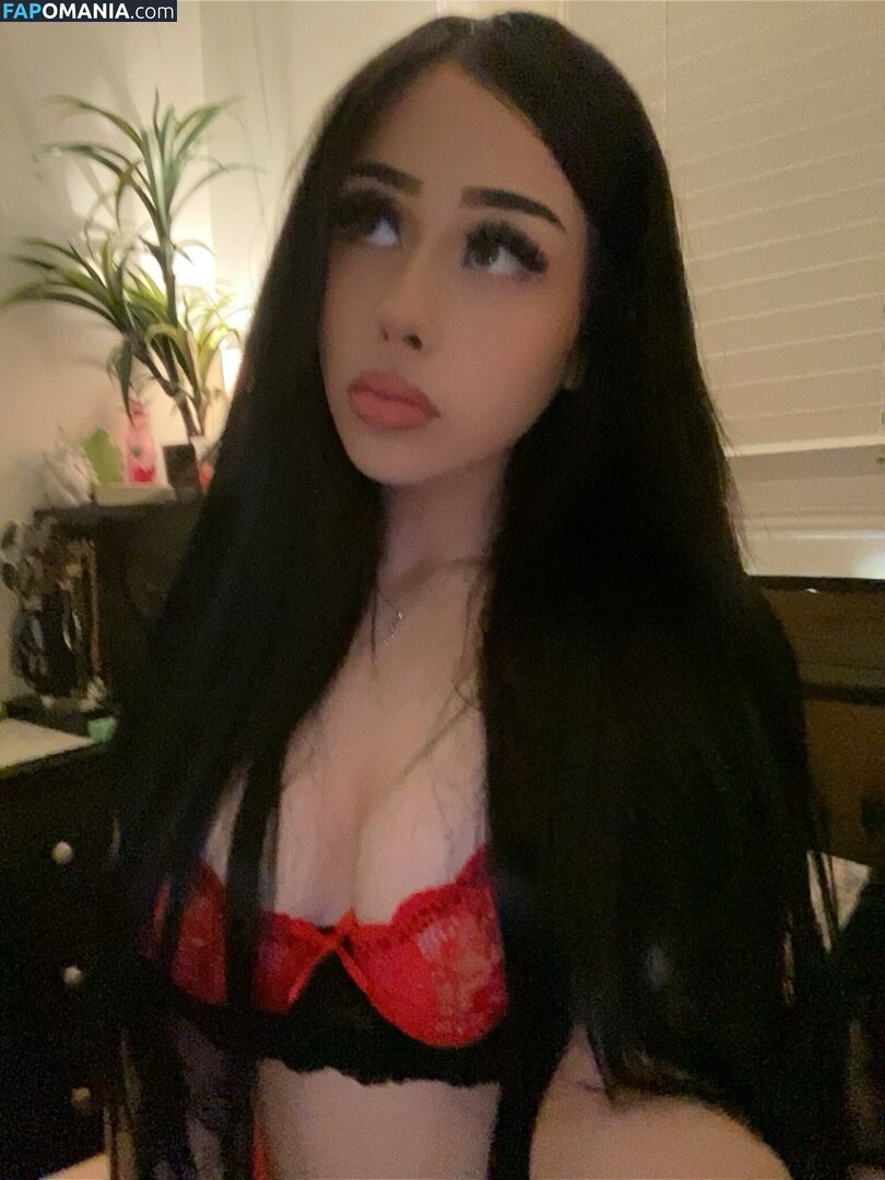 grimvce / kiera / kieraluvsuu / vinsm0ke Nudo OnlyFans  Foto trapelata #2