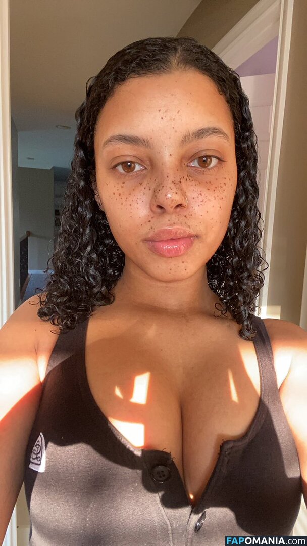 1guapunzel / Guapunzel / https: Nudo OnlyFans  Foto trapelata #1