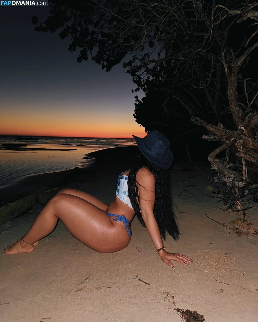 Genesis vargas / Gvargas_20 Nudo OnlyFans  Foto trapelata #14