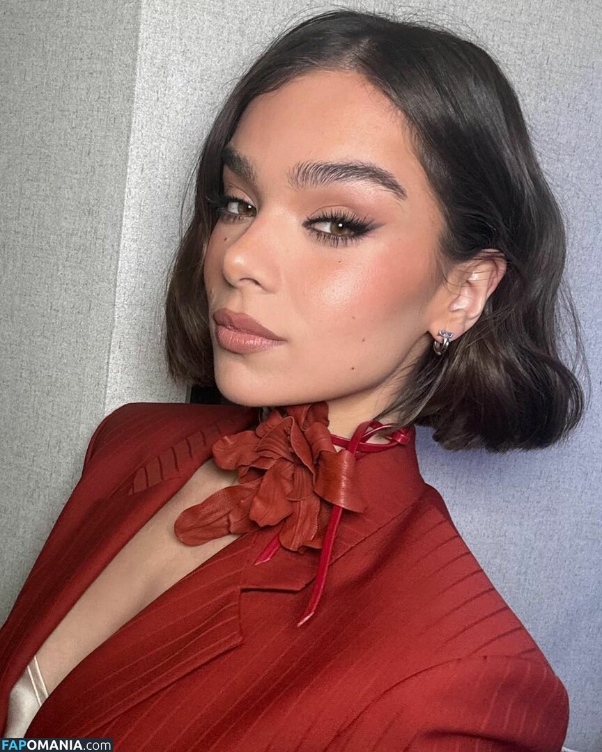 Hailee Steinfeld / haileesteinfeld / https: Nudo OnlyFans  Foto trapelata #1533