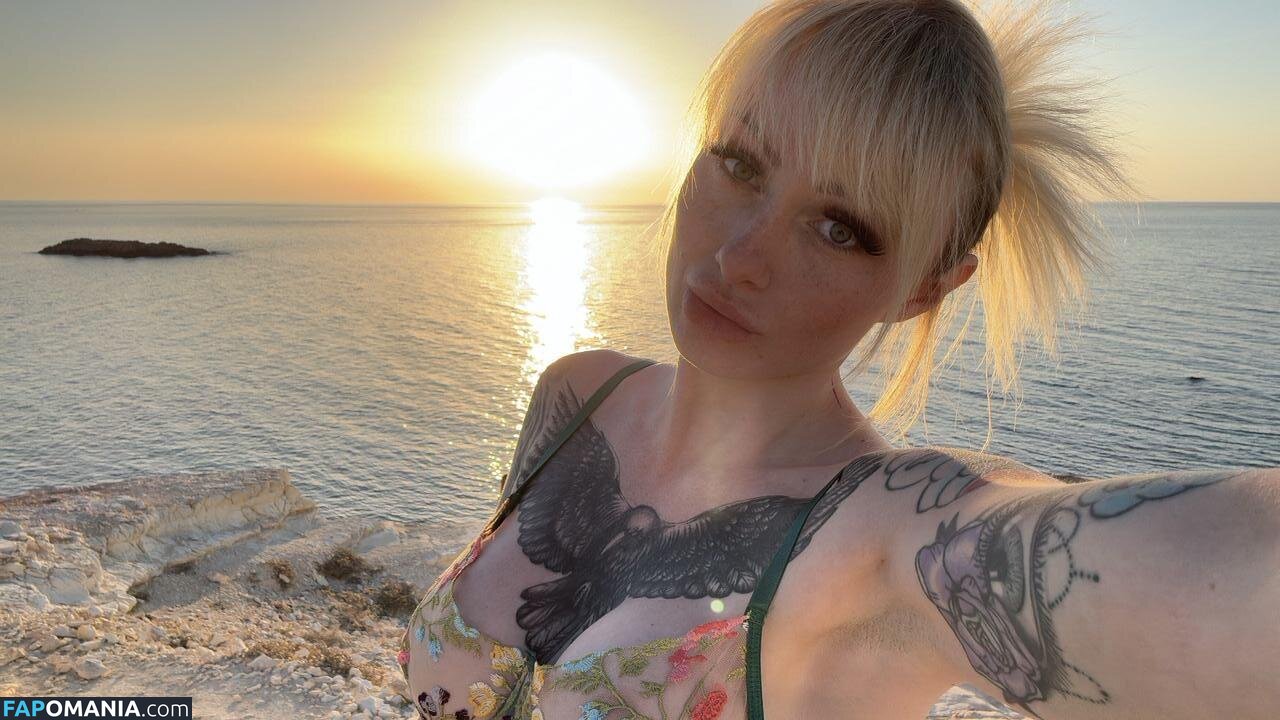 German / Hailey Hope / hailey.hope__ / hailey_hope / haileyhopexo / https: Nudo OnlyFans  Foto trapelata #1