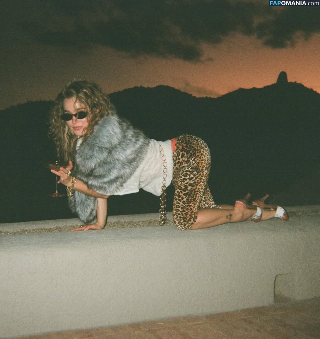 Haley Lu Richardson / haleyluhoo Nudo OnlyFans  Foto trapelata #205