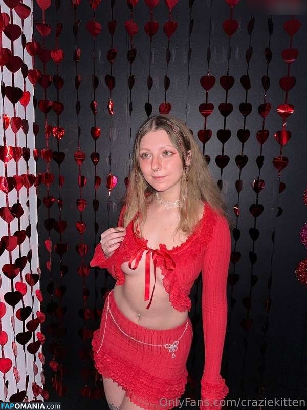 Hallie Gift / craziekitten / giftyhippie Nudo OnlyFans  Foto trapelata #3