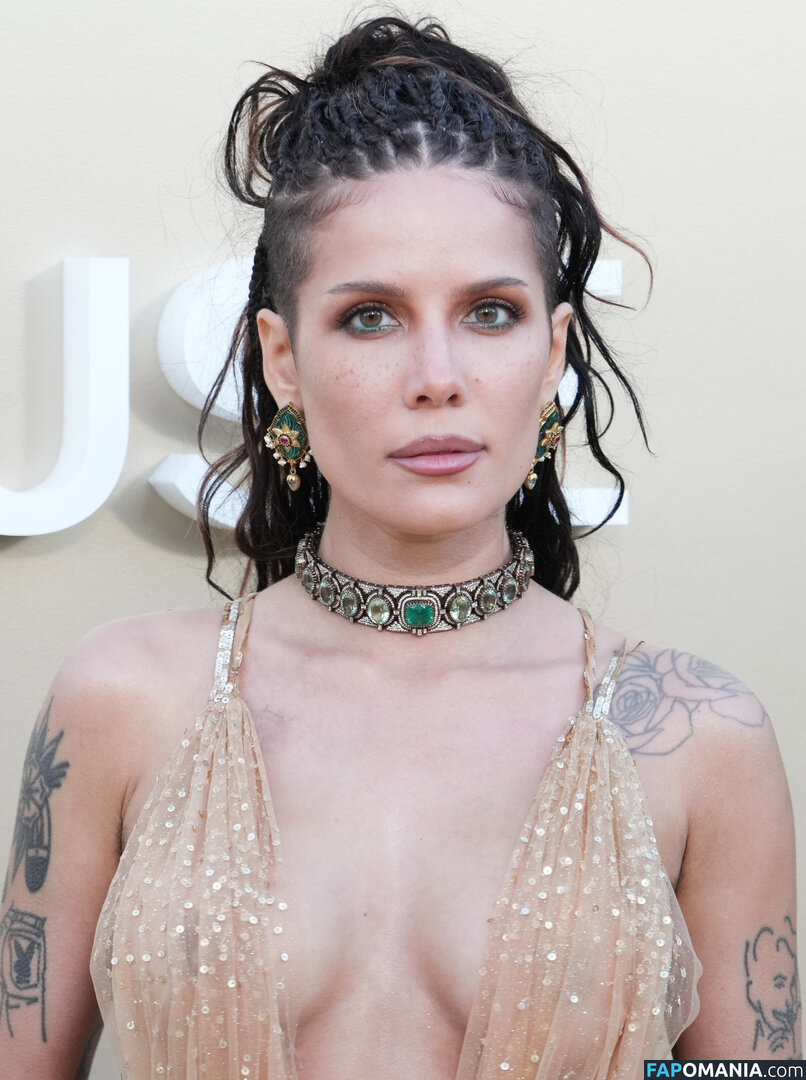 Halsey / https: / iamhalsey / yammahaaa Nudo OnlyFans  Foto trapelata #12
