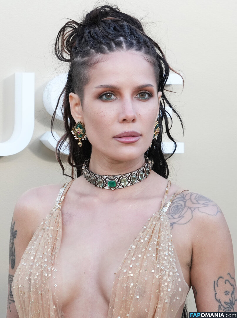 Halsey / https: / iamhalsey / yammahaaa Nudo OnlyFans  Foto trapelata #13