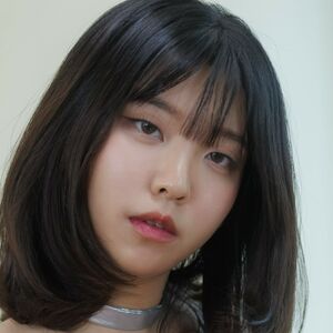 Hana Song
