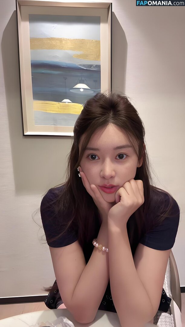 hanyi / 韩艺 Hanyi Nudo OnlyFans  Foto trapelata #2