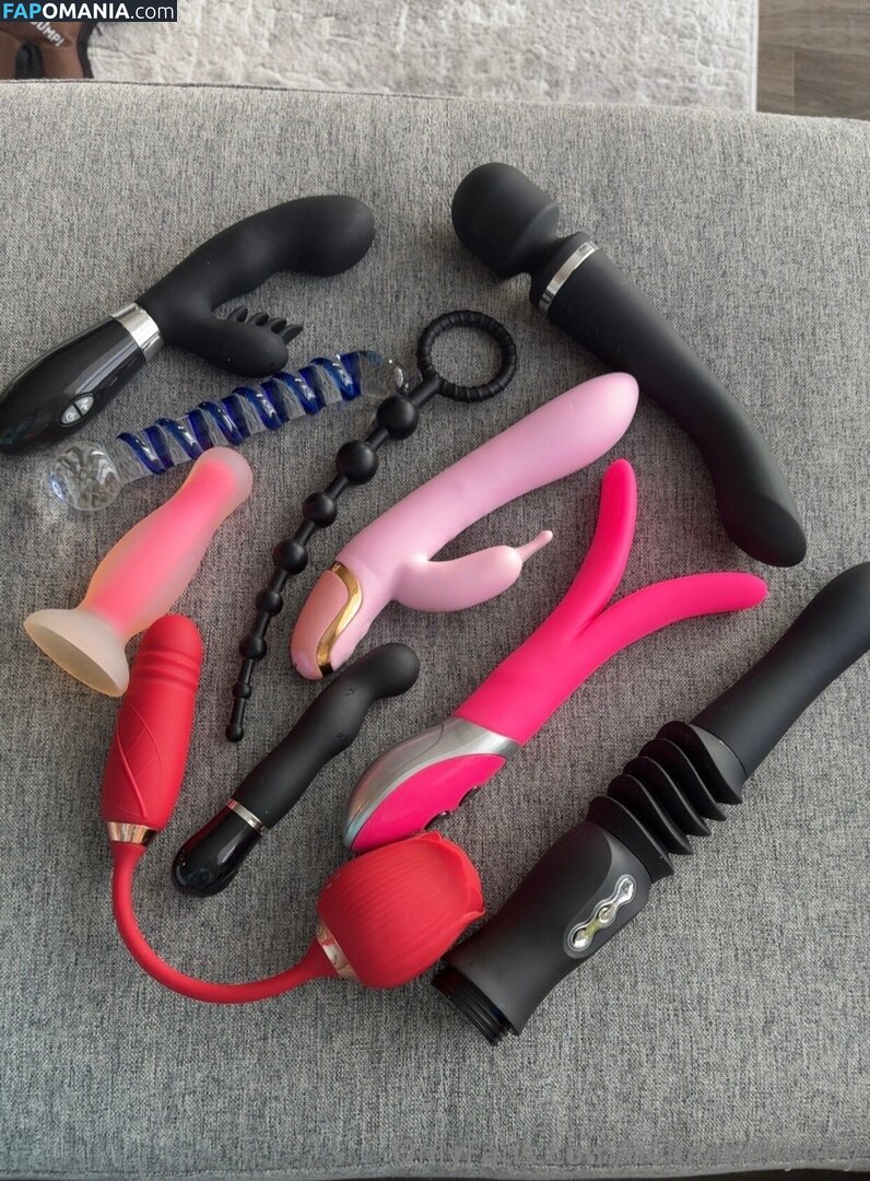 heluvmellybby / heluvmellyyy Nudo OnlyFans  Foto trapelata #3