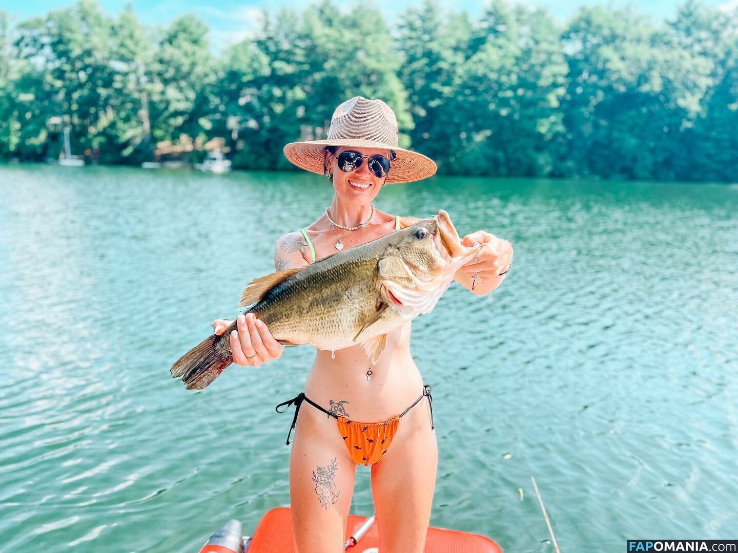 Hottest Fishing / Hunting girls / hotfishingbabes Nudo OnlyFans  Foto trapelata #17