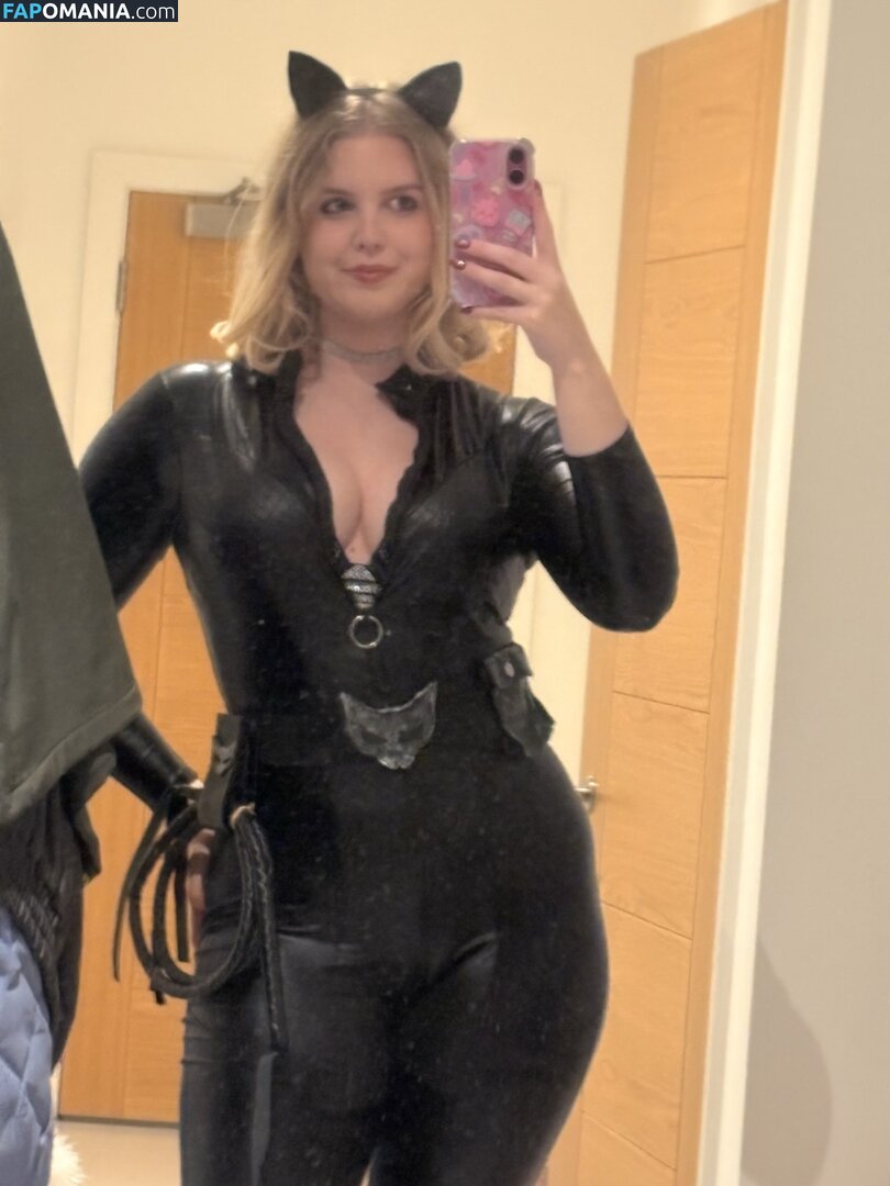 HoxieLoxie / laraschofield Nudo OnlyFans  Foto trapelata #4