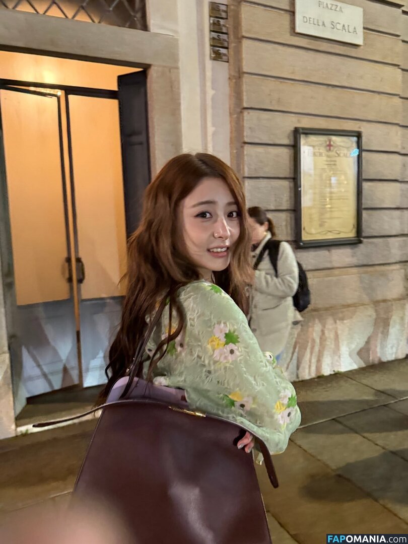 Huh Yunjin 허윤진 / LESSERAFIM / yunjin_lesserafims Nudo OnlyFans  Foto trapelata #24