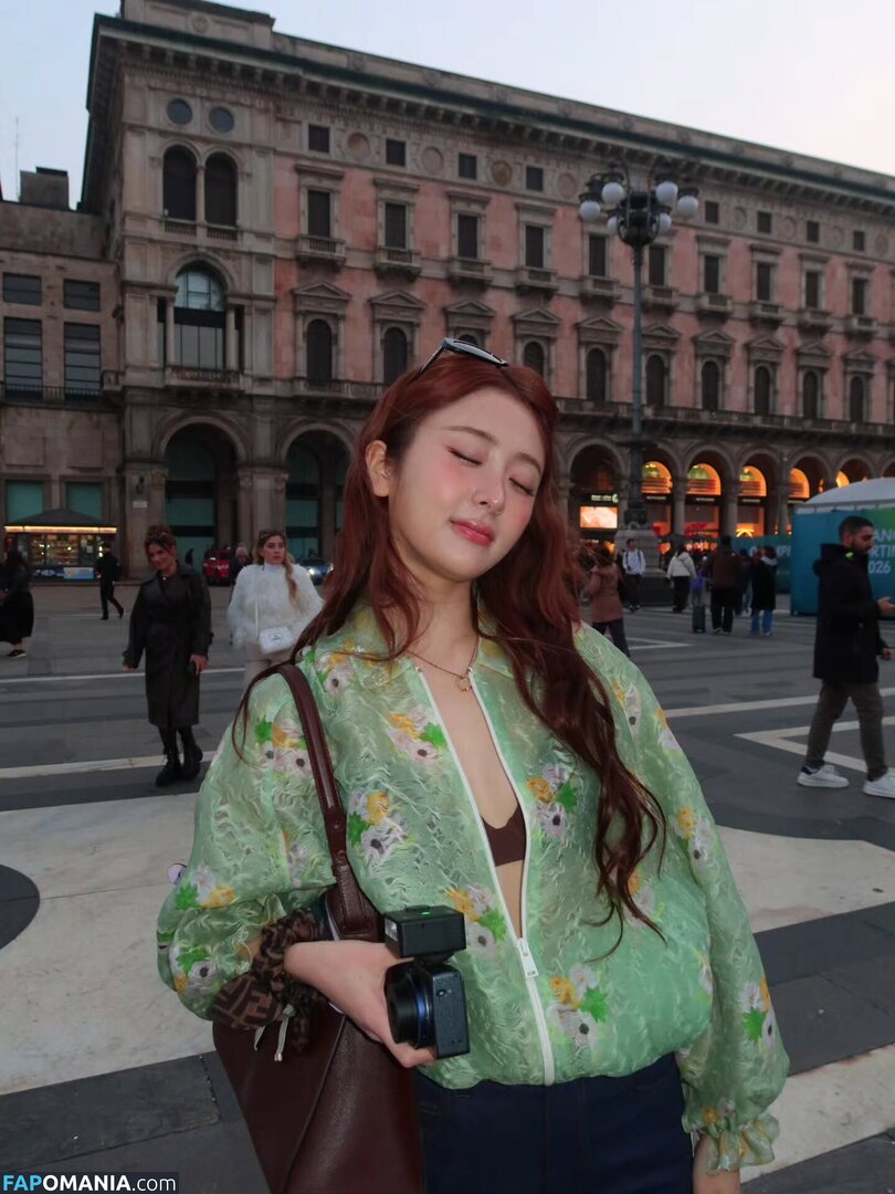 Huh Yunjin 허윤진 / LESSERAFIM / yunjin_lesserafims Nudo OnlyFans  Foto trapelata #28