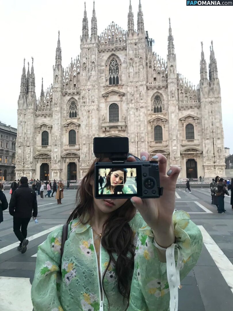 Huh Yunjin 허윤진 / LESSERAFIM / yunjin_lesserafims Nudo OnlyFans  Foto trapelata #29