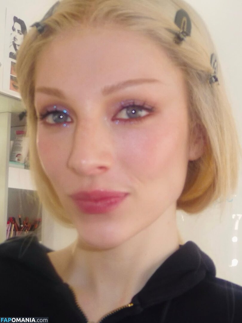 Hunter Schafer / hunterschafer Nudo OnlyFans  Foto trapelata #5