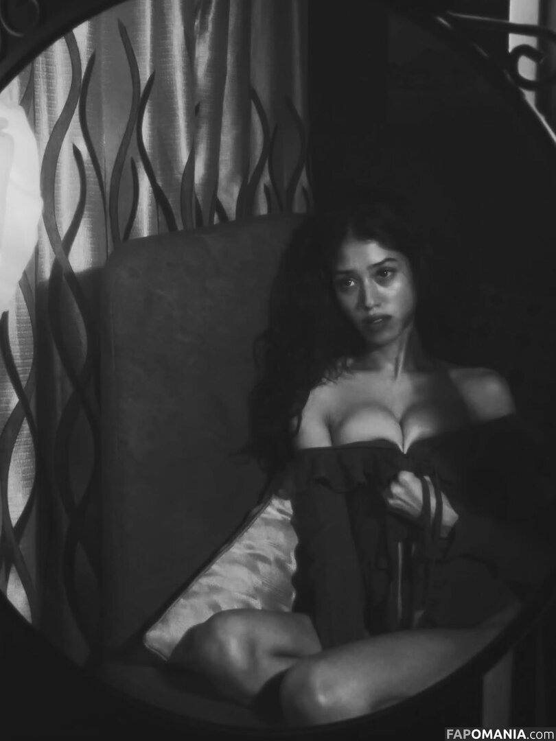 husn.ki.parii Nudo OnlyFans  Foto trapelata #3