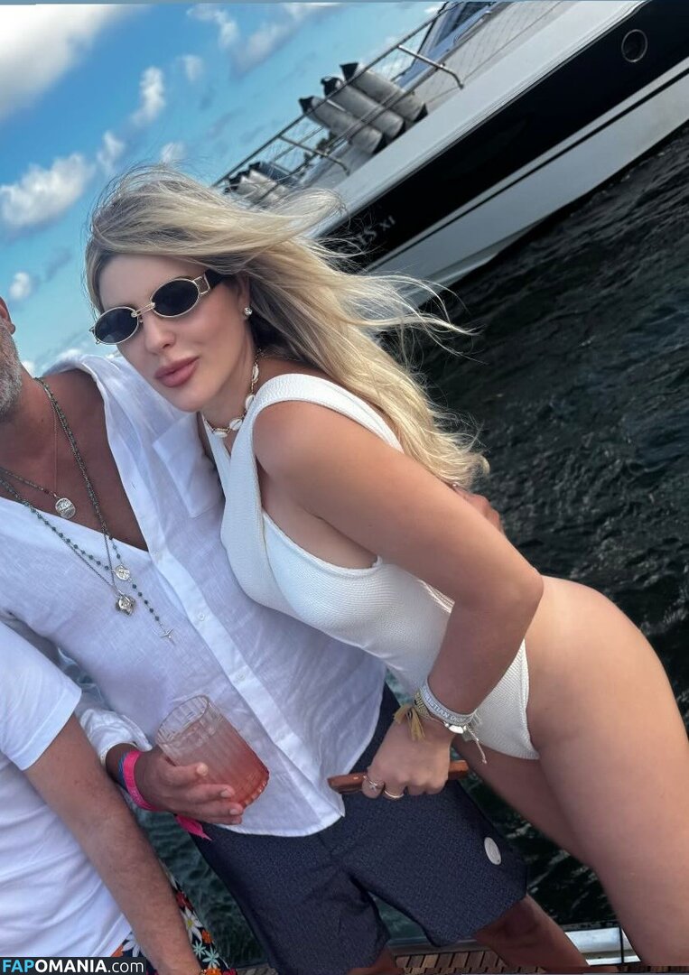 Íris Stefanelli / https: / irisstefanelli Nudo OnlyFans  Foto trapelata #3