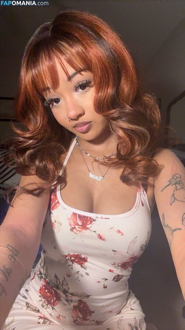 https: / ickysisterr / revoltingsister Nudo OnlyFans  Foto trapelata #3