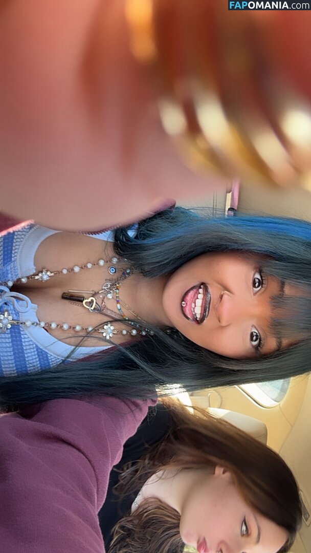 https: / ickysisterr / revoltingsister Nudo OnlyFans  Foto trapelata #5