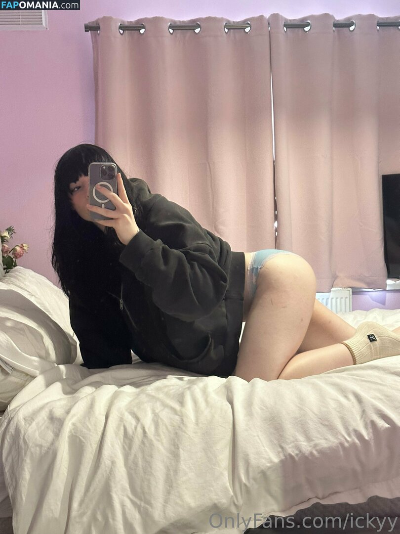 ickyy Nudo OnlyFans  Foto trapelata #51